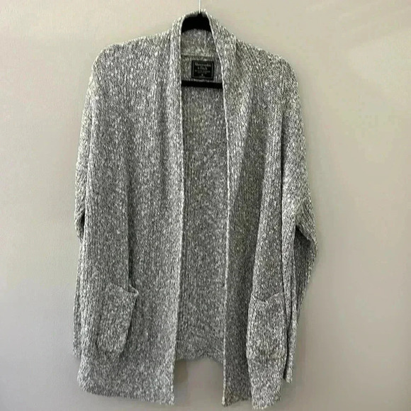 Women’s Abercrombie & Fitch A&F Gray Open Sweater Cardigan with Pockets! Size M - Picture 1 of 9